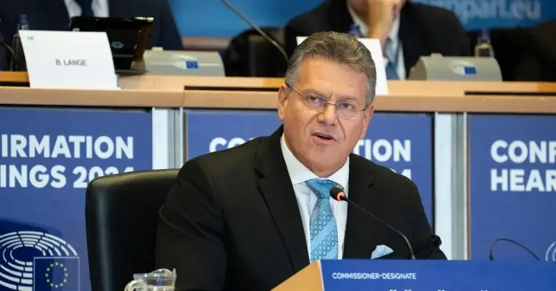 EU Trade Deal in Jeopardy as Commissioner Sticks to Turnberry Tariff Ceiling