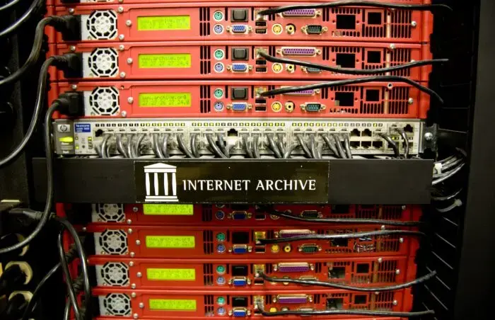 Local News Outlets Restrict Access to Internet Archive