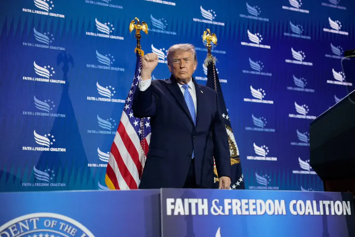 Trump Commission Urges Closer Church-State Ties