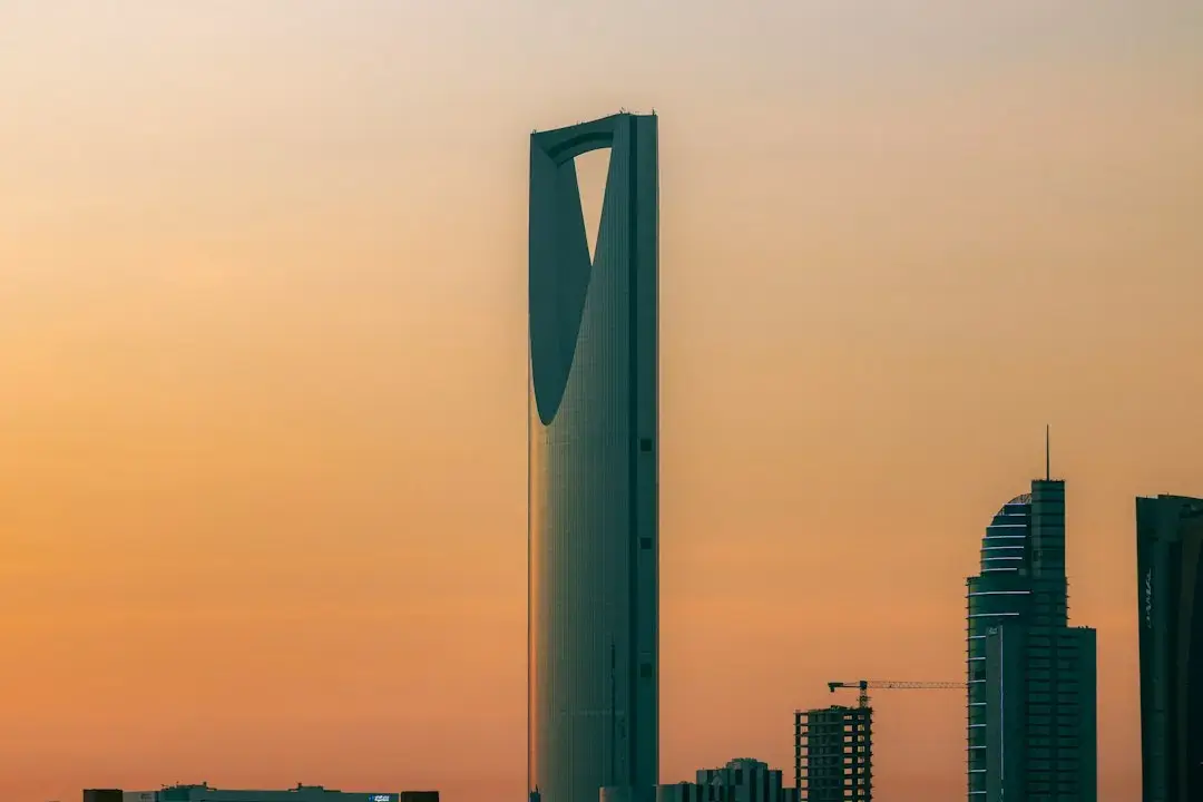 Saudi Arabia Increases Oil Exports Through Hormuz Strait